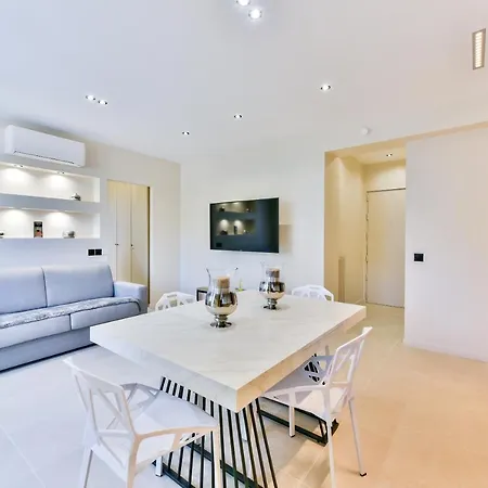 Cosy Flat With Parking - Basse Californie - Apartment